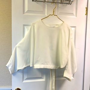 Dance and Marvel Size Large Ivory Blouse 95% Polyester 5% Spandex